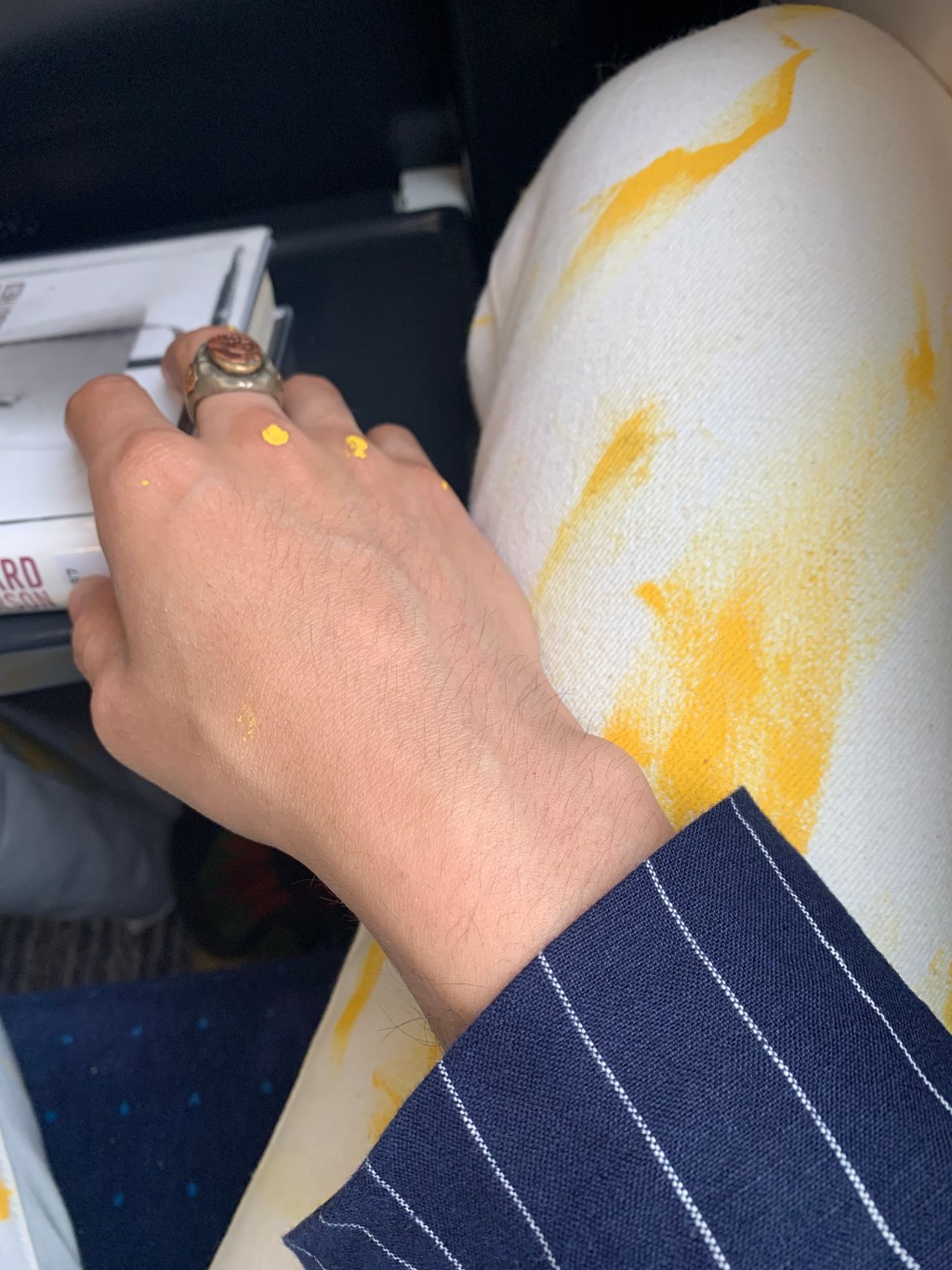 ¿Por qué pinté mis jeans de 5 mil pesos? Hazlo tú&nbsp;también.